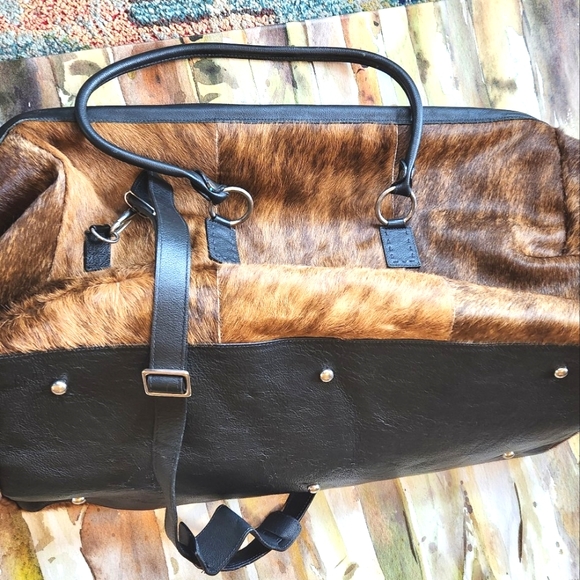 BIG BAD Cowhide Weekender BS TRADING Old West Brown Cow Fur Texas Satchel NEW - Picture 7 of 16